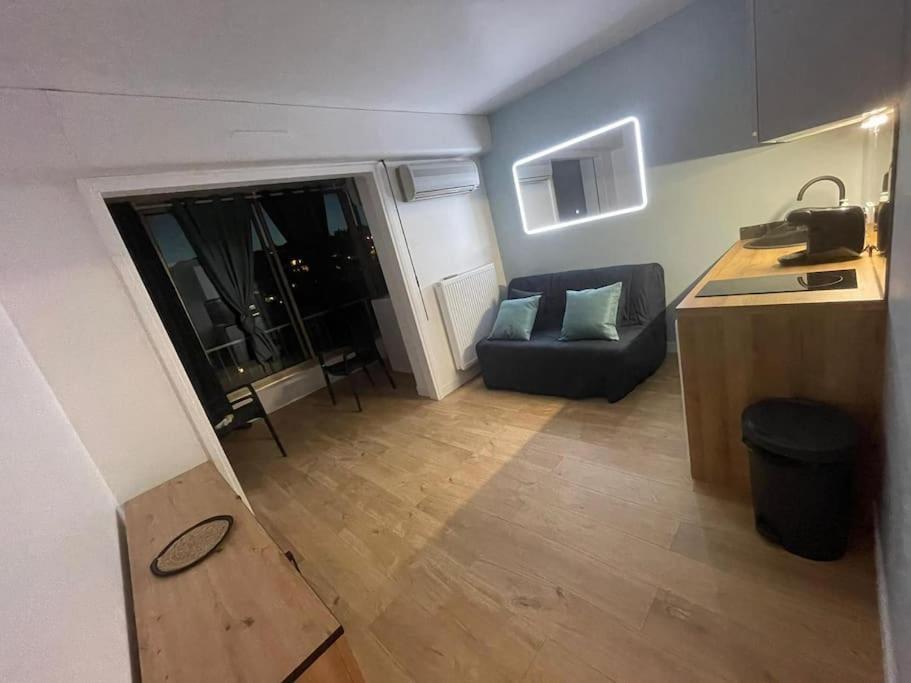 Petit T2 / 4 Couchages Lägenhet Cannes Exteriör bild